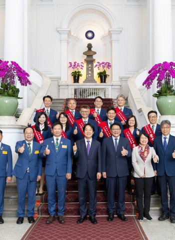 賴清德總統接見「國際同濟會台灣總會理監事首席及全國十大傑出農業專家」,肯定全國十大傑出農業專家貢獻,推動臺灣農業新價值