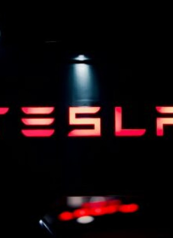 特斯拉 Tesla CEO Elon Musk 否決了台灣特斯拉與好市多合作的電動車行銷計畫