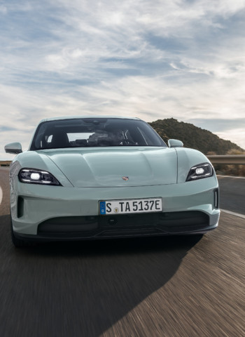 電動車市場放緩,保時捷重心轉向燃油與混合動力車型