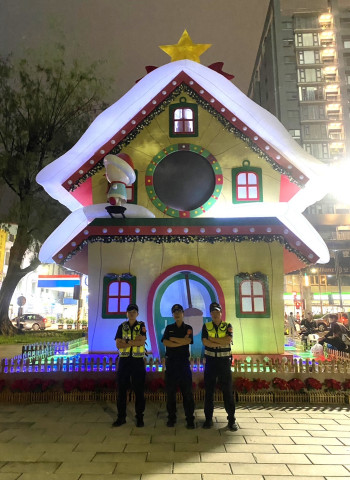 屏東「歐風童話」聖誕節點燈 屏警交通疏運宣導