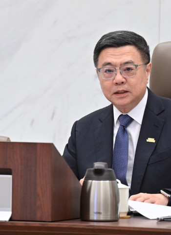 行政院長卓榮泰主持道安會報 強調加強交通安全措施 降低交通事故死亡人數