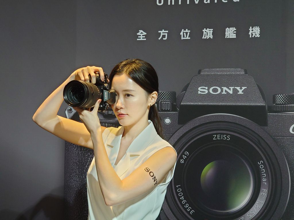 Sony 全能型旗艦 α1 II 正式登場,同步推出全片幅標準變焦鏡頭