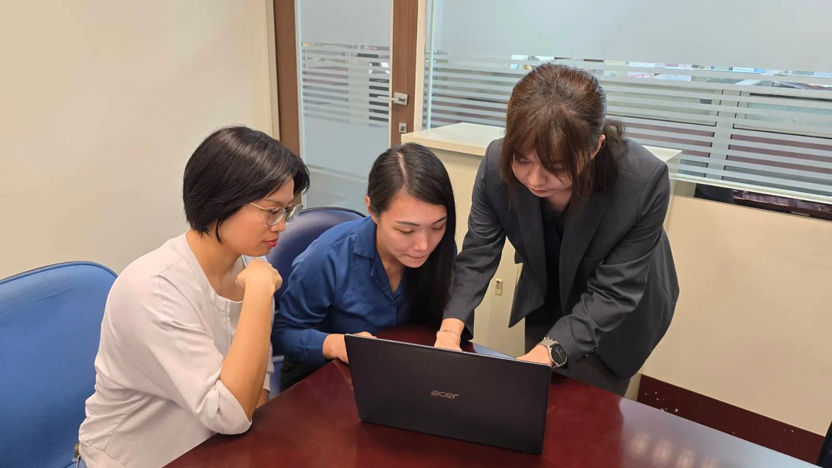 企業自主訓練AI Agent成趨勢 生物緩衝劑化工龍頭聚和國際導入 Intellicon AI Agent Hub