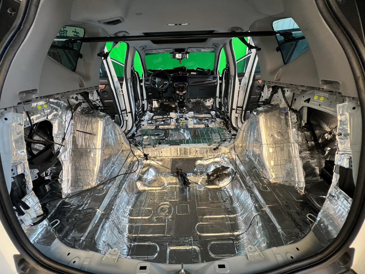 台南永康汽車維修職人 以汽車隔音為起點 深入靜音每一細節