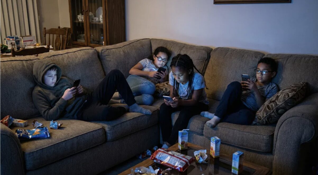 短影音世代孩子不會說話「語你前行」口語表達訓練 讓親子教育從聆聽與溝通課程開始