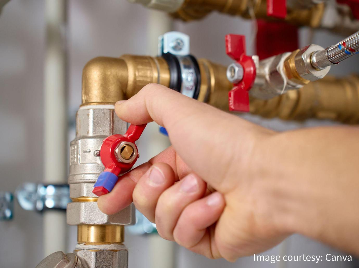 萬華水管疏通推薦 高壓清溝車快速清淤 專業解決管線油垢堵塞