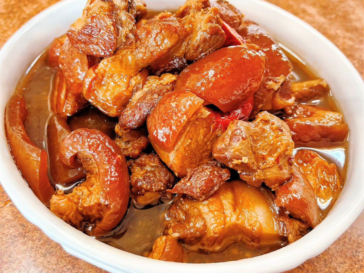 客家焢肉宅配 二代接手父母經典配方 苗栗公館傳統美食加熱輕鬆端上桌