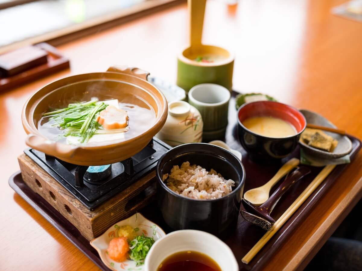 日本美食|必吃新宿美食推薦TOP6 精選人氣壽司、拉麵、咖哩、義法料理