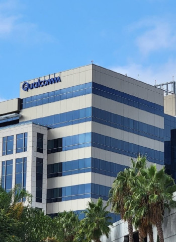 科技界大地震！高通傳有意收購英特爾 併購案規模驚人