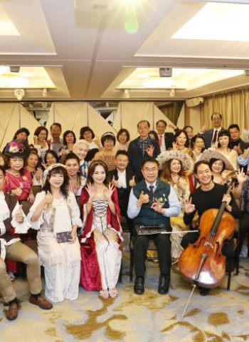 三三讀書會舉行國際大提琴家李孟坡小型演奏會 黃偉哲邀請更多演出回到臺南