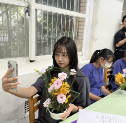 花藝進校園 華江高中花育課程讓高中生識花、照顧花到懂得用花