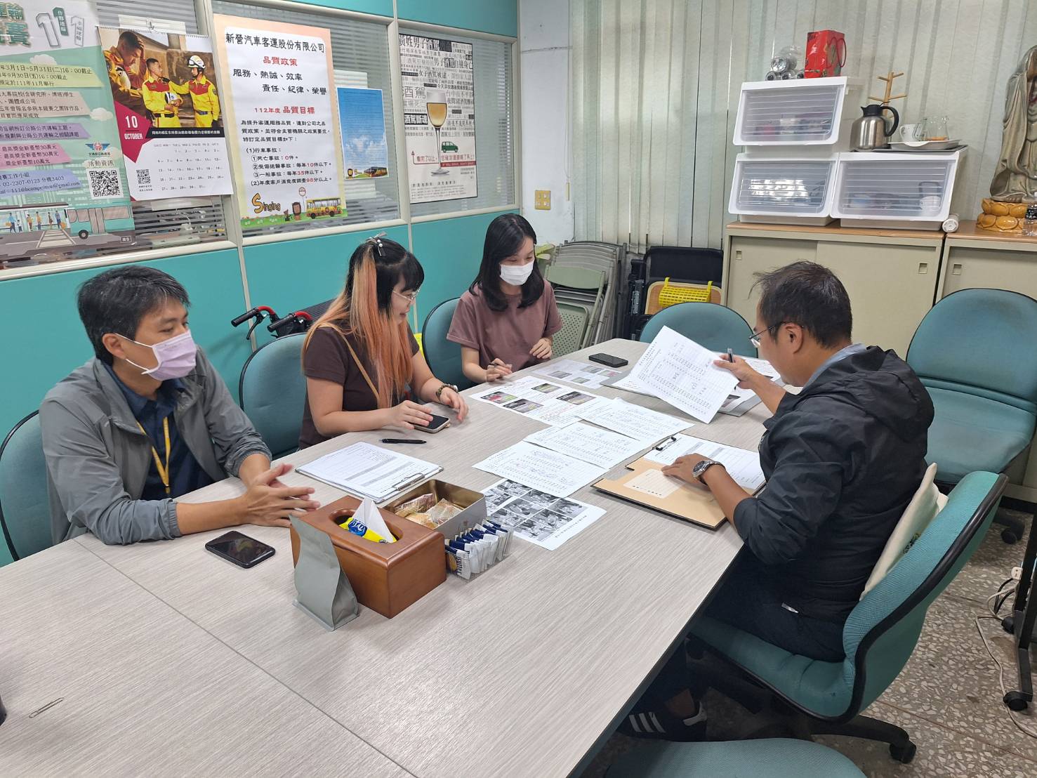 加強公車「路口停讓」專案稽查 保障行人安全
