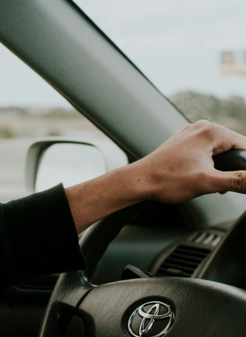 高風險駕駛人須換發短期駕照，自113年10月31日開跑!