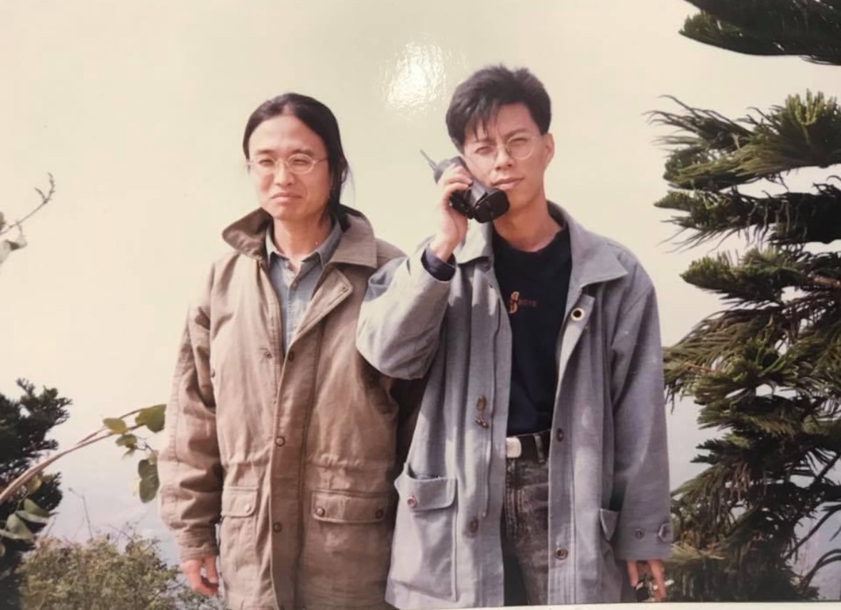充派頭又能K頭 黑金鋼不愧是史上最具CP值手機