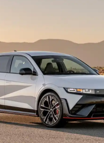 現代大放送！購買2025 IONIQ 5 N，即贈專屬N版電動車充電器！