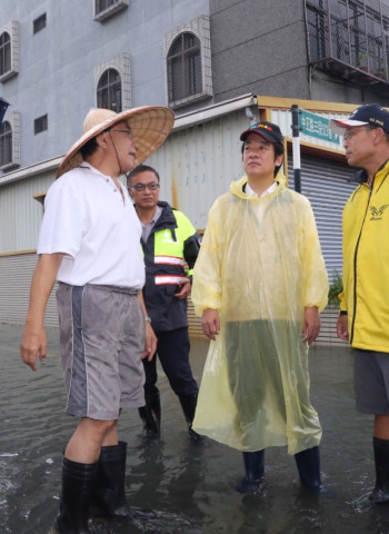 颱風接二連三 竟是賴神自帶水氣