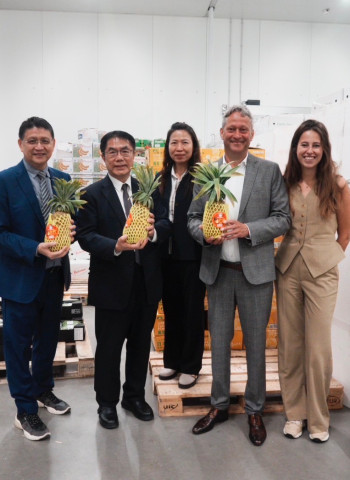黃偉哲率市府團隊赴荷蘭拓銷 掀熱潮 物產供不應求