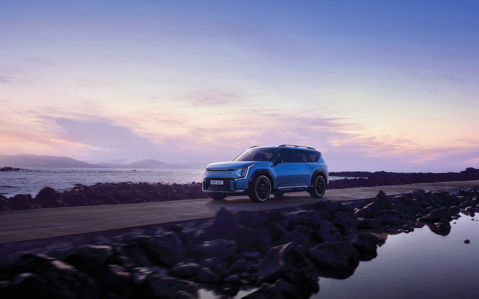 Kia 召回了 12,400 輛旗下首款三排 SUV 電動車EV9，因軟體故障影響遠端智慧停車功能