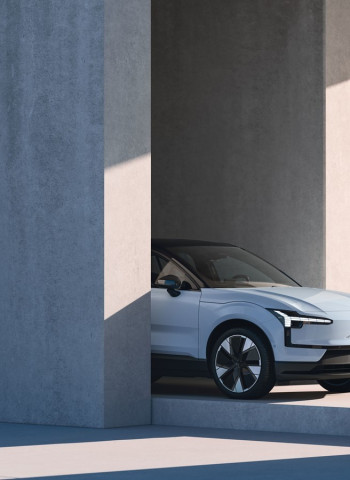 Volvo 調整了其 2030 全面電動車化的目標，努力維持電動化的領先地位