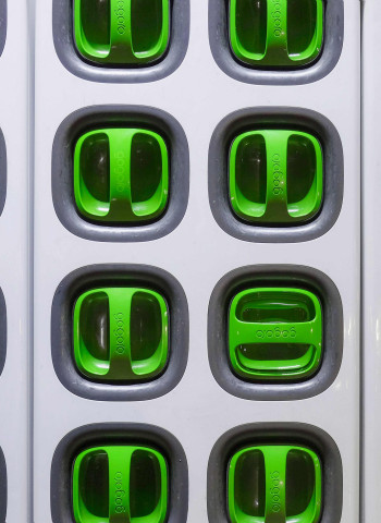 Gogoro創辦人陸學森辭任董事長兼執行長，遭疑產品使用中國零件引發爭議