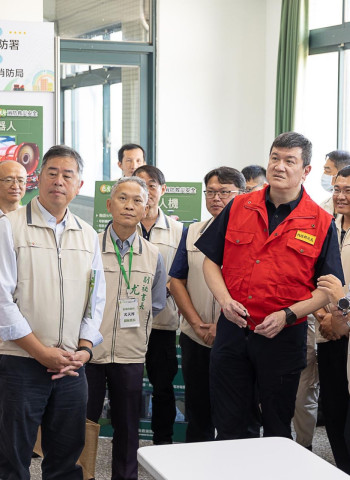市長黃偉哲強化跨縣市災防業務交流 聯合訪評
