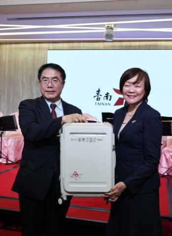 安倍昭惠拋磚引玉援助臺南 臺南市長黃偉哲:跨越國界的真情,是我們走下去的力量