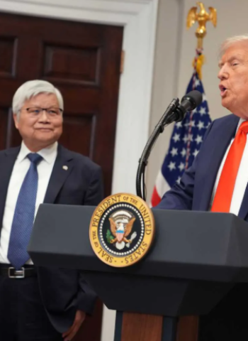 川普開打新關稅戰，台積電躲過100%關稅？專家揭開川普背後的盤算與臺灣潛在隱憂