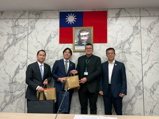 行政院打擊詐欺指揮中心與LINE日韓高層會面 強化公私協力打造安全數位防線