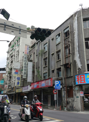 新北市加速老屋整建維護 三重、新莊4處社區獲補助啟動改善工程 提升居住品質