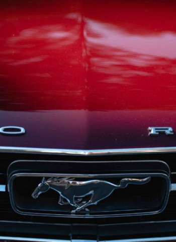 福特 2024 Q4 獲利超預期,電動車虧損持續擴大