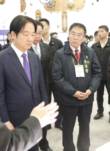 臺南市長黃偉哲陪同賴清德總統啟動大南方新矽谷計畫，沙崙智慧綠能科學城將成為臺灣AI重鎮