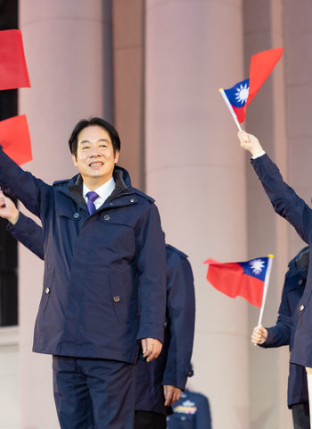 總統賴清德與副總統蕭美琴出席元旦升旗典禮 與國人共同迎接新年