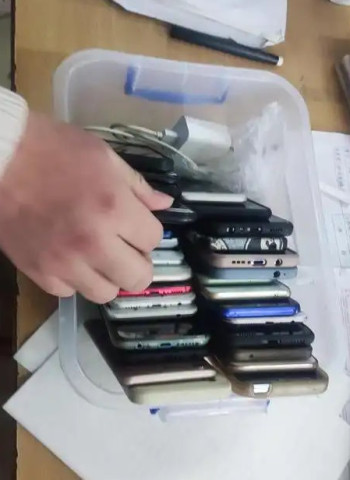 手機禁令席捲美國校園 儘管質疑聲不斷