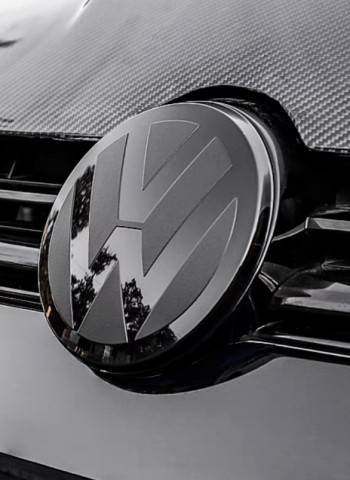 福斯汽車宣布重新引入實體按鈕，承諾不再犯相同錯誤