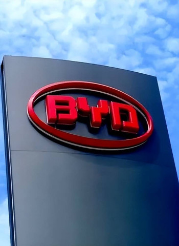 比亞迪SEAL榮獲2024年日本年度電動車大獎