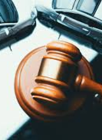 芝加哥日產經銷商遭控偽造買家財務資料 消費者提告詐欺