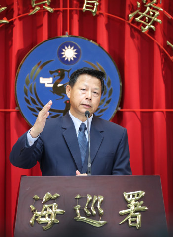 海巡署金馬澎分署莊姓主任涉違反國安法遭羈押 海巡署火速記大過免職並啟動內部調查