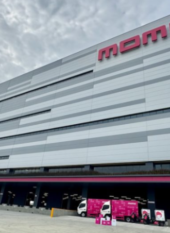 momo首見營收衰退三成 補貼砸錢難救買氣 本土電商雙巨頭財報曝3大隱憂