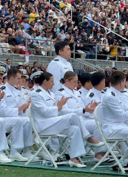 海巡署首位選送美國海岸防衛學院楊凱閎畢業 榮耀返國任職海巡軍官