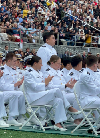 海巡署首位選送美國海岸防衛學院楊凱閎畢業 榮耀返國任職海巡軍官