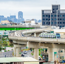 桃園捷運綠線北段5站列車動態測試啟動　桃園市長張善政勉勵團隊齊心完成明年底通車目標