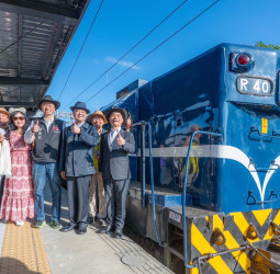 桃園2025富岡鐵道藝術生活節開幕 張善政市長強調鐵道文化與花海觀光雙重魅力