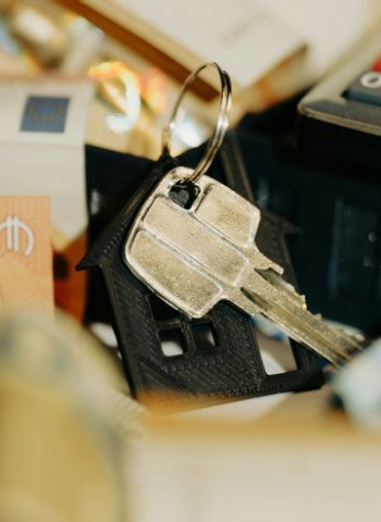 內政部澄清租金漲幅疑慮 修法將限制續約調漲保障租客安居,租屋市場迎來制度新秩序