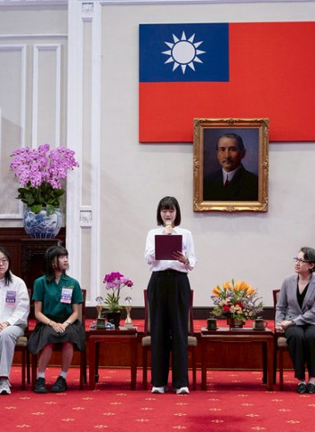蕭美琴副總統接見資安女婕思獲獎團隊　期勉以新科技引領臺灣走在世界前端