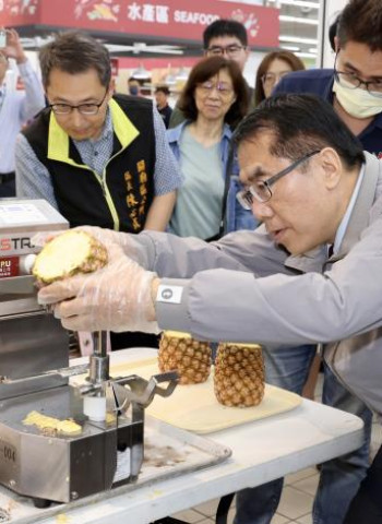 臺南鳳梨年產量預估增5% 黃偉哲市長：臺南市府辦理23場國內外拓銷強化產銷調節