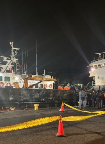 海巡署循線攔檢可疑貨輪　查獲大麻花300多公斤成功攔阻毒品流入國境