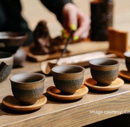 台東市區茶飲推薦 傳廣路手搖飲店主打洛神花茶、無糖純茶與奶蓋系列