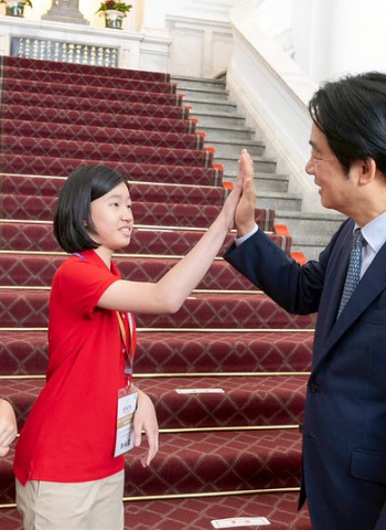 賴清德總統接見亞太資通訊科技聯盟大賽獲獎代表隊　肯定臺灣研發與創新實力刷新紀錄