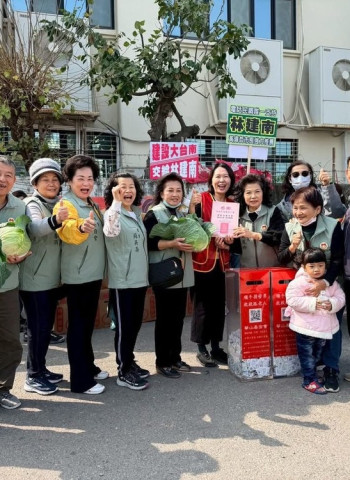 捐發票送高麗菜助農民過好年　林建南攜手民間團體三場公益活動圓滿完成