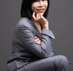 法院判決出爐　逼墮胎離職案中呂秋遠須賠償女律師林沄蓁60萬元